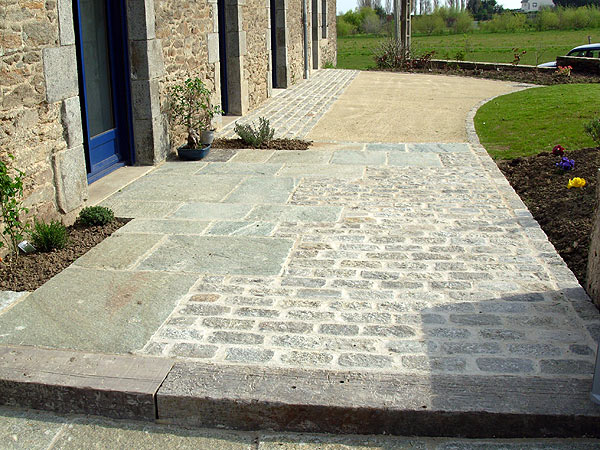 Dallage, terrasse, chape pavée à La Roche-Blanche